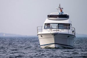 405 FLYBRIDGE