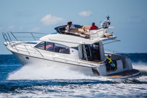 405 FLYBRIDGE